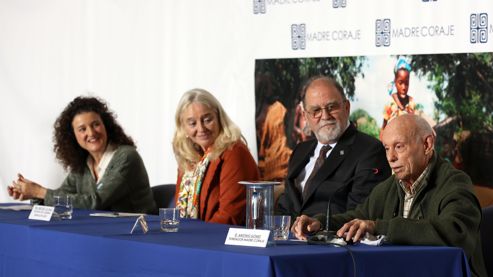 Contenedor 500 de Madre Coraje en Jerez