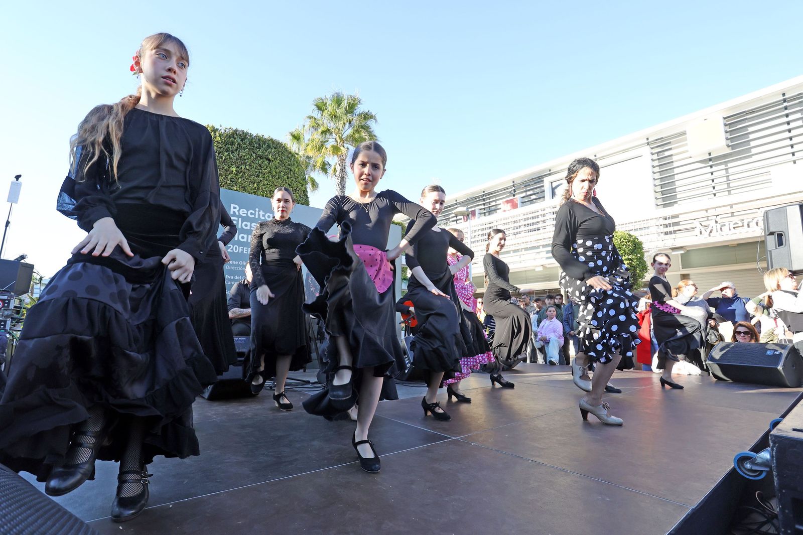 Recital y Flashmob en Luz Shopping Jerez