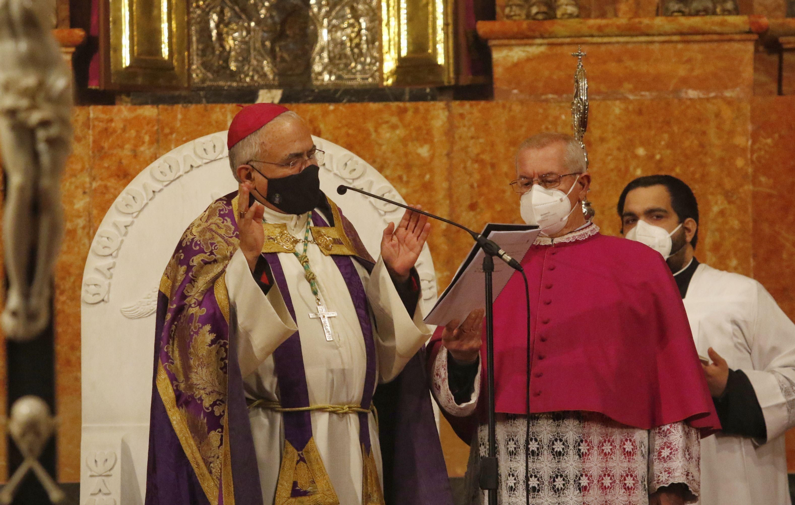 El Vía Crucis de las Cofradías de Córdoba, en imágenes