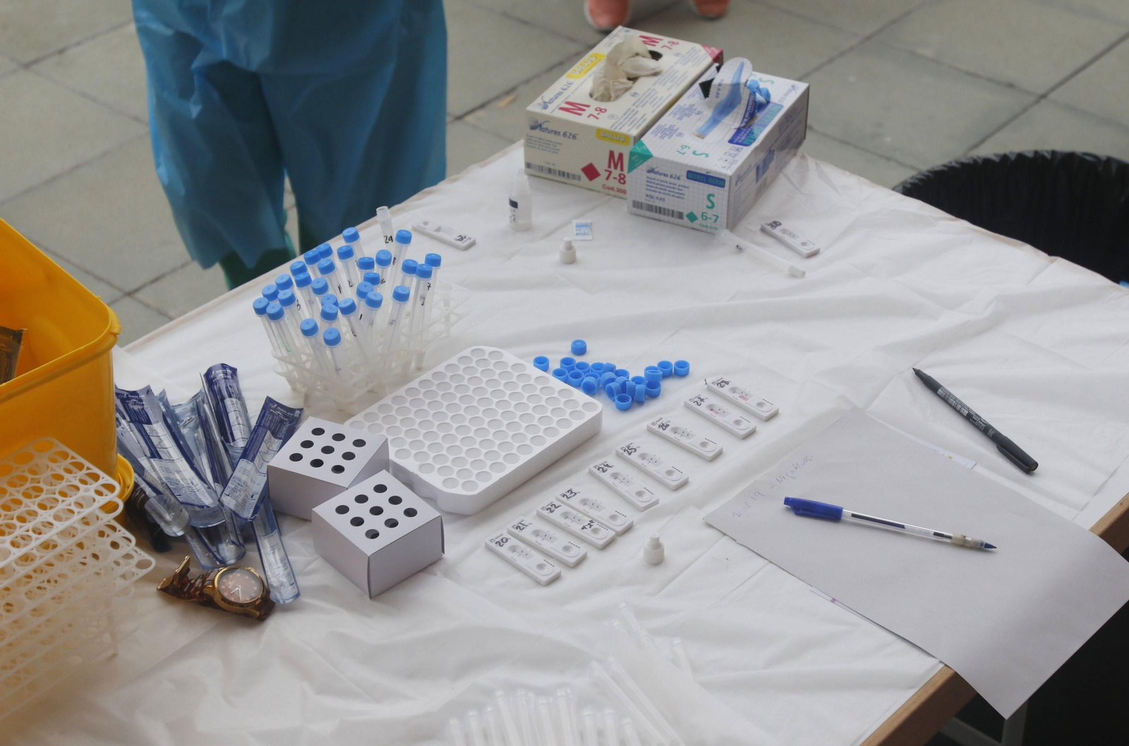 El cribado masivo de covid-19 en Lucena, en fotografías