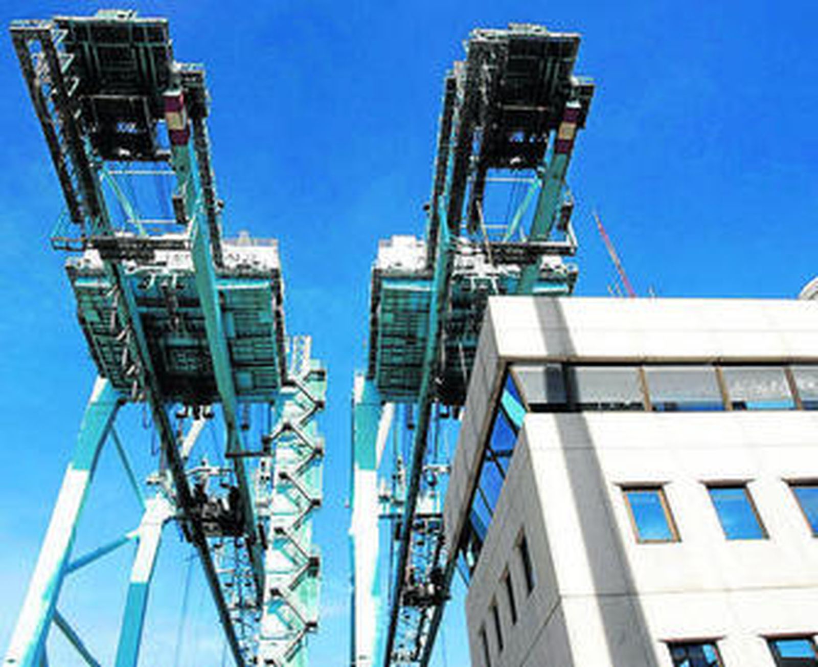 El edificio de Marina de APM Terminals Algeciras.