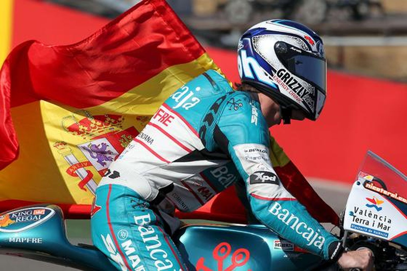 Pol Espargaró, vencedor en 125 cc en el Gran Premio de Aragón.

Foto: Efe