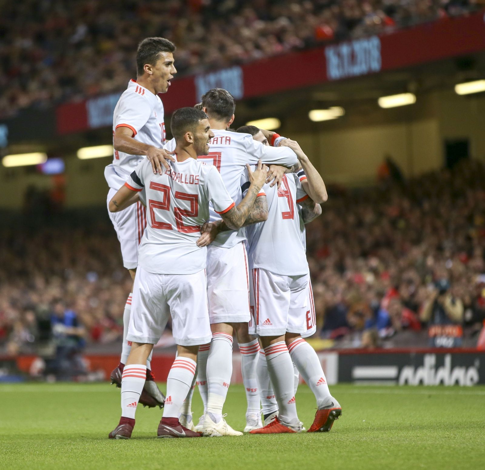 El amistoso entre Gales y España, en imágenes