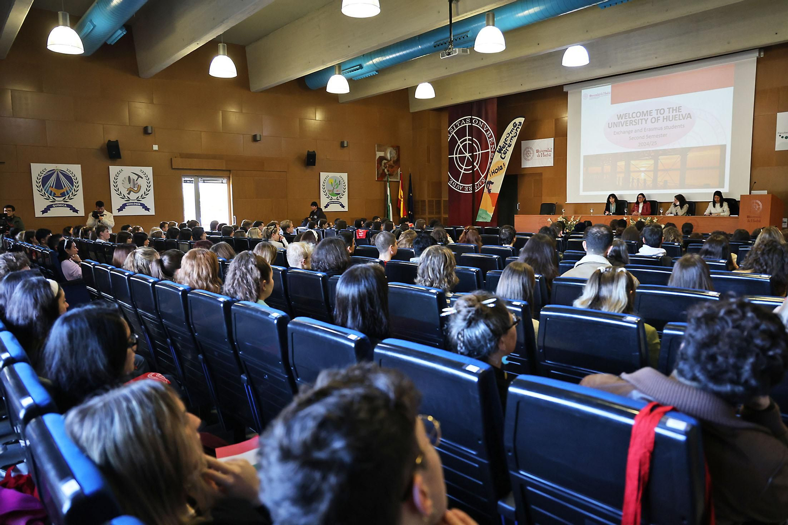 Imágenes de la bienvenida a estudiantes Erasmus de la Universidad de Huelva