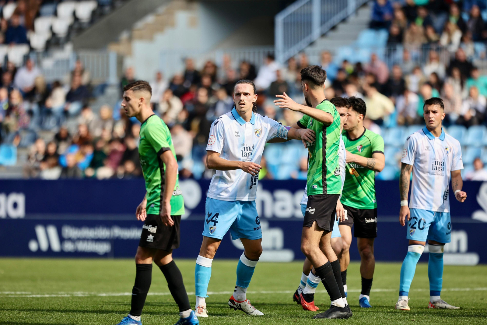 El Atlético Malagueño salva un punto ante el Huétor Vega