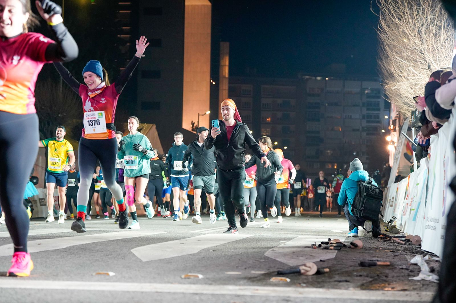 En imágenes: búscate en tu llegada a meta de la Carrera de San Antón 2026 (19)