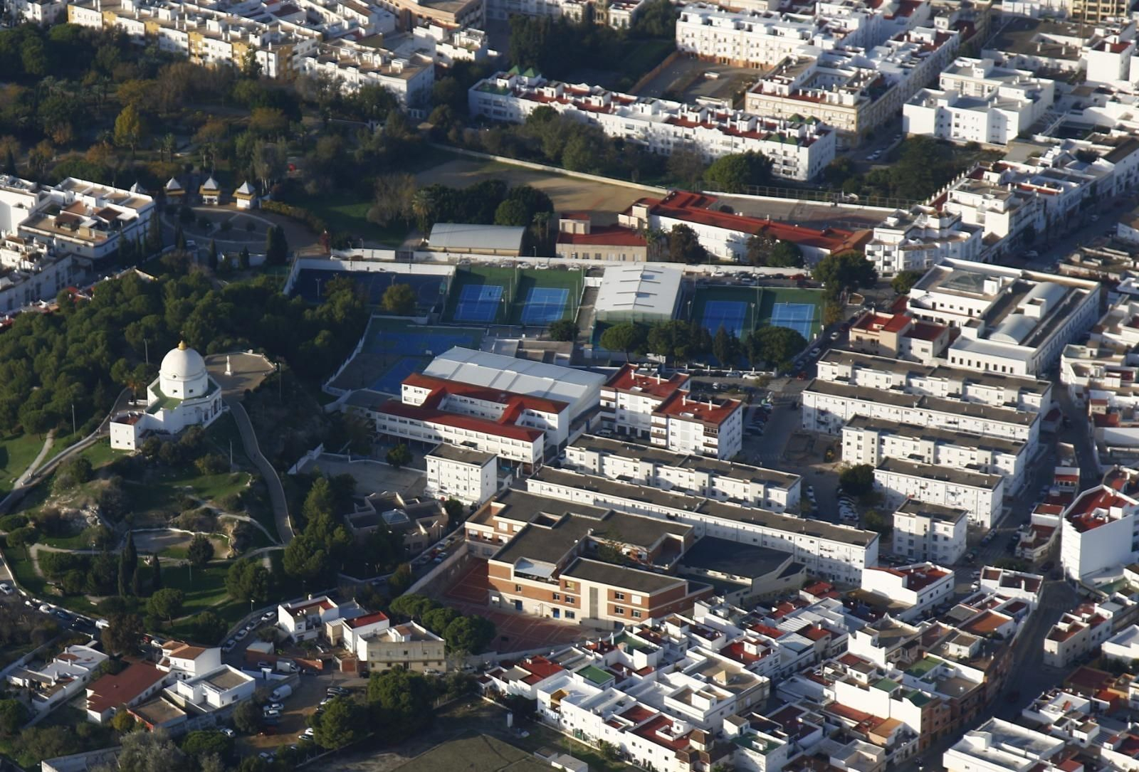 Imagen aérea de la barriada de Santa Ana en Chiclana.