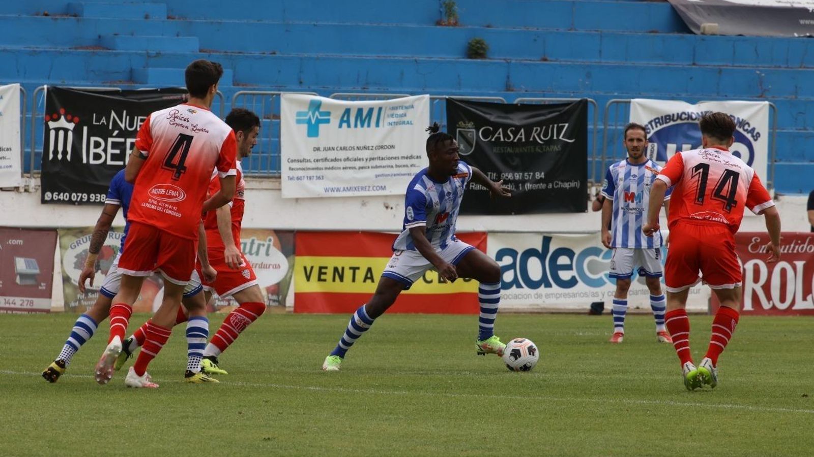 Yannick fue titular en la medular industrialista.