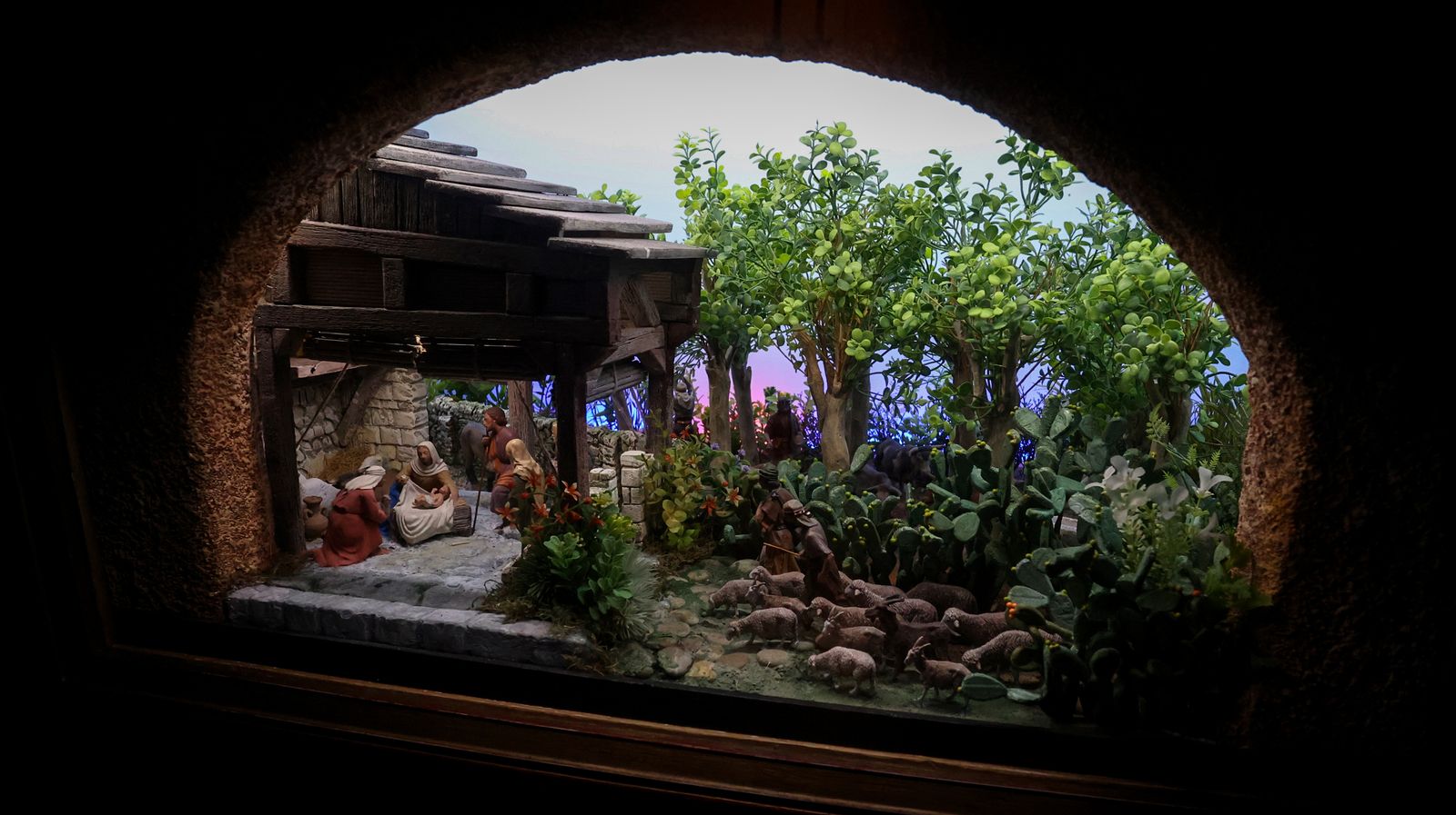 Así es la exposición de belenes en los claustros de Jerez