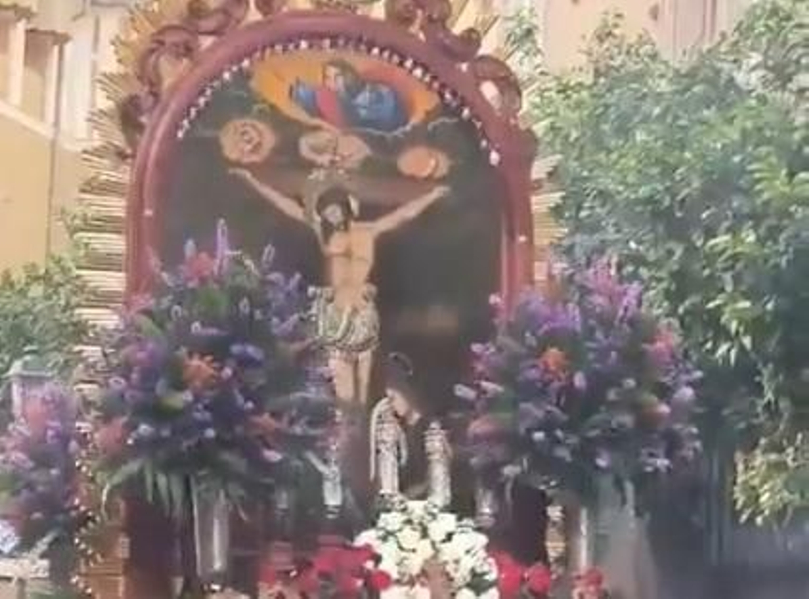Detalle del Cristo de los Milagros, réplica del original que se venera en Perú