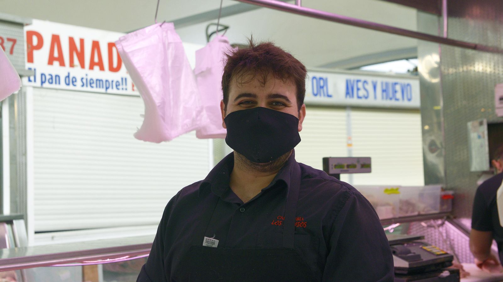 Javier Núñez, trabajador de la carnicería Los Limpios