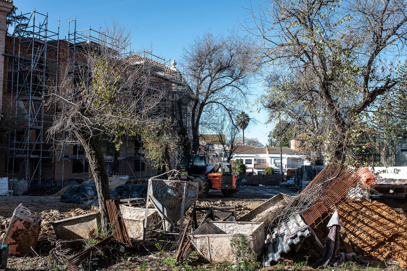 Una visita a las obras del IES La Rábida, en imágenes
