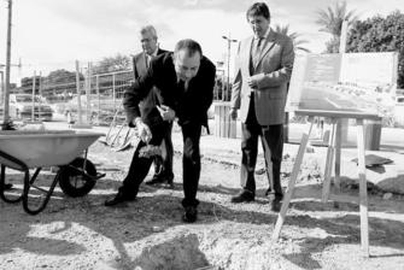 Juan José Luque en una de las últimas actuaciones que inició como delegado de Medio Ambiente.