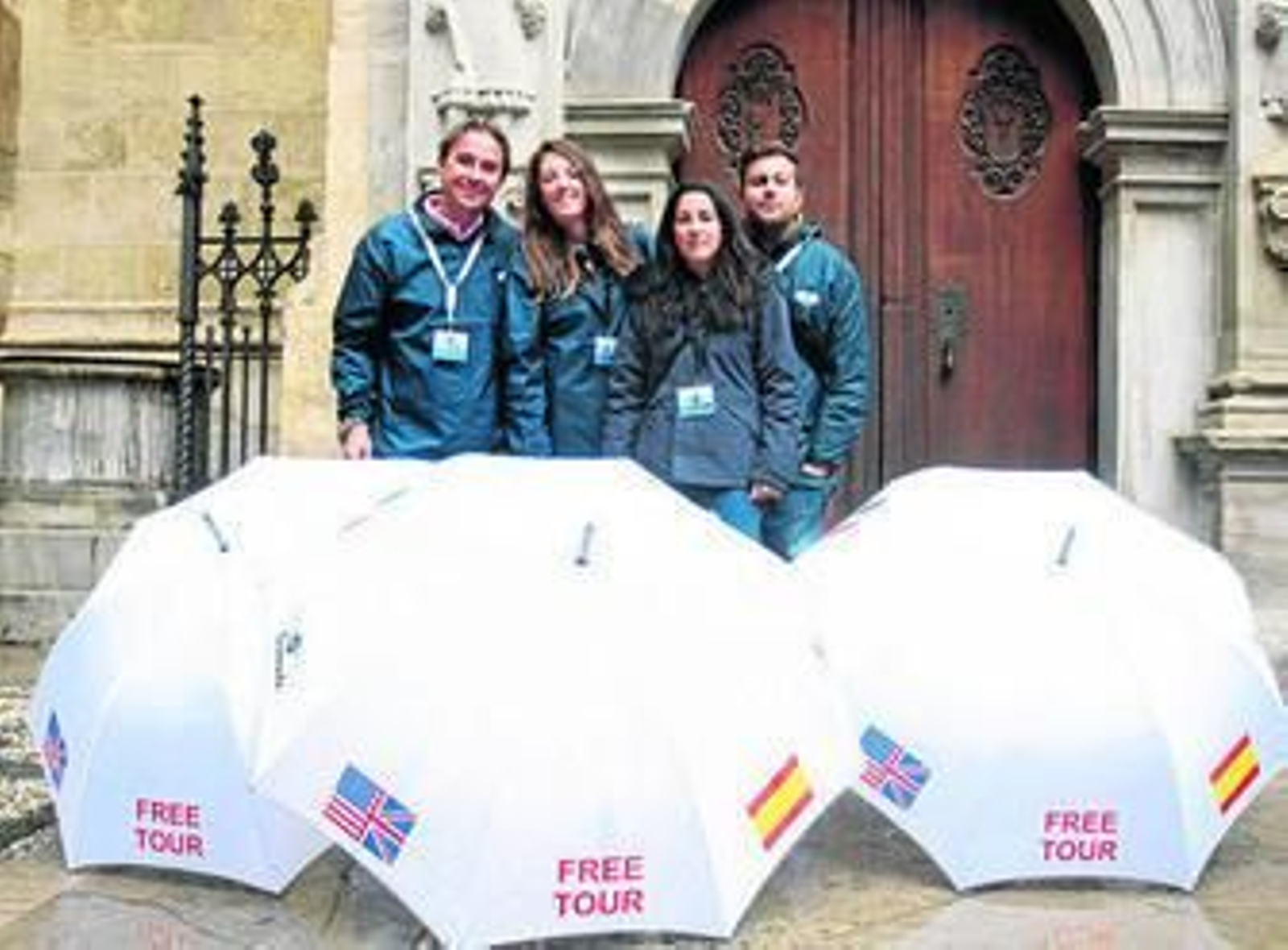 Francisco Adame, Amelia Zenni, Lydia Extremera y Matías Jiménez en la PLaza de Alonso Cano.
