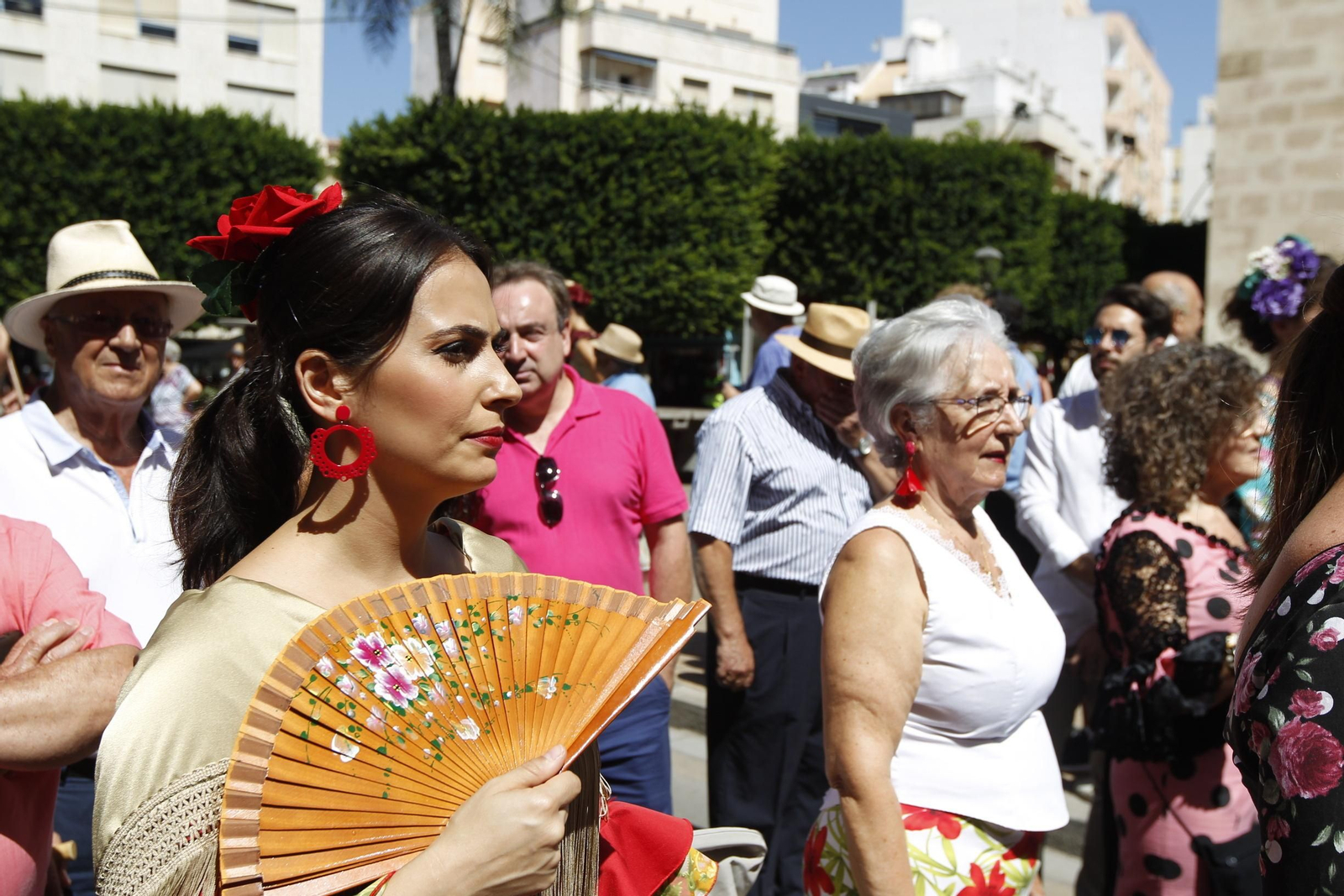 Fotogalería ofrenda floral a la Virgen del Mar. Feria de Almería 2019