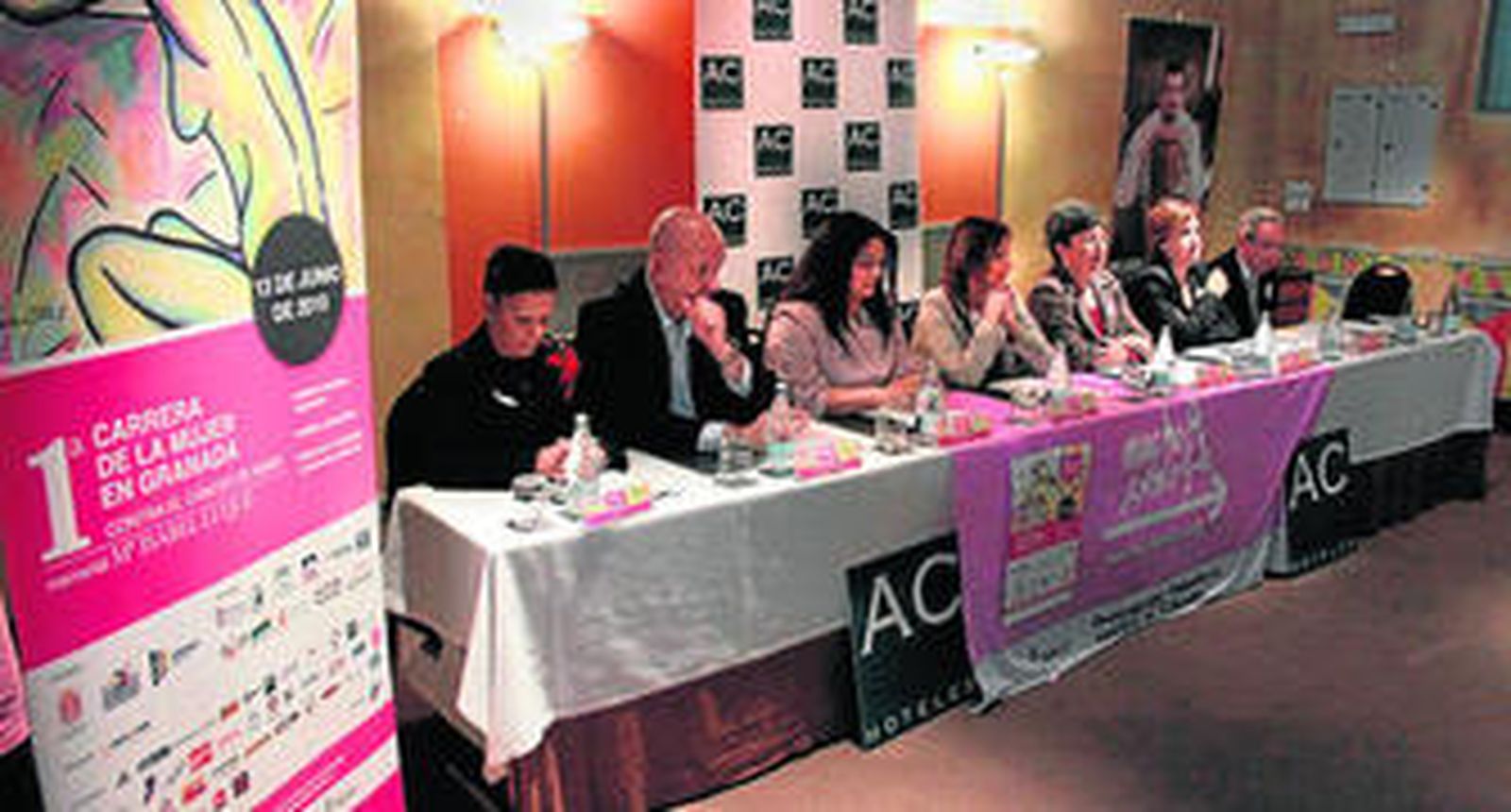 Responsables de todas las administraciones presentaron ayer la carrera.