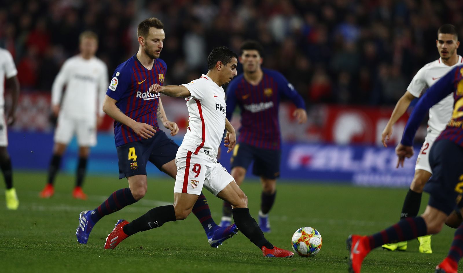 Sevilla-Barcelona en imágenes