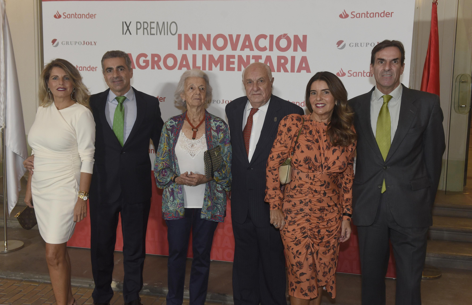 Rosa Soler, Gonzalo Guillén, Lola Benjumea, Juan Ramón Guillén, Patricia Gavira y Juan Ramón Guillén