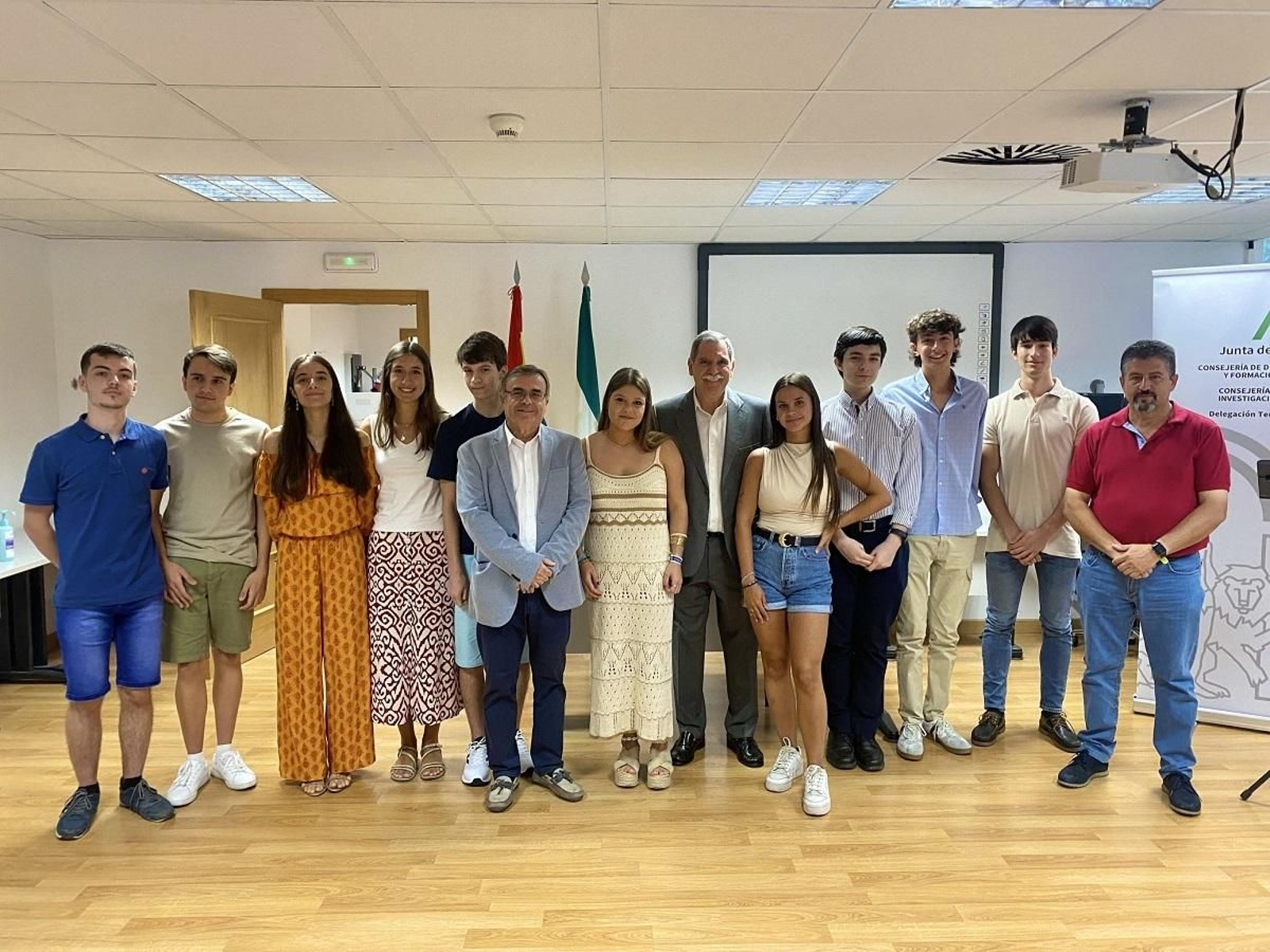 Alumnos que han recibido el Premio Extraordinario de Bachillerato en Córdoba. Alumnos que han recibido el Premio Extraordinario de Bachillerato en Córdoba.