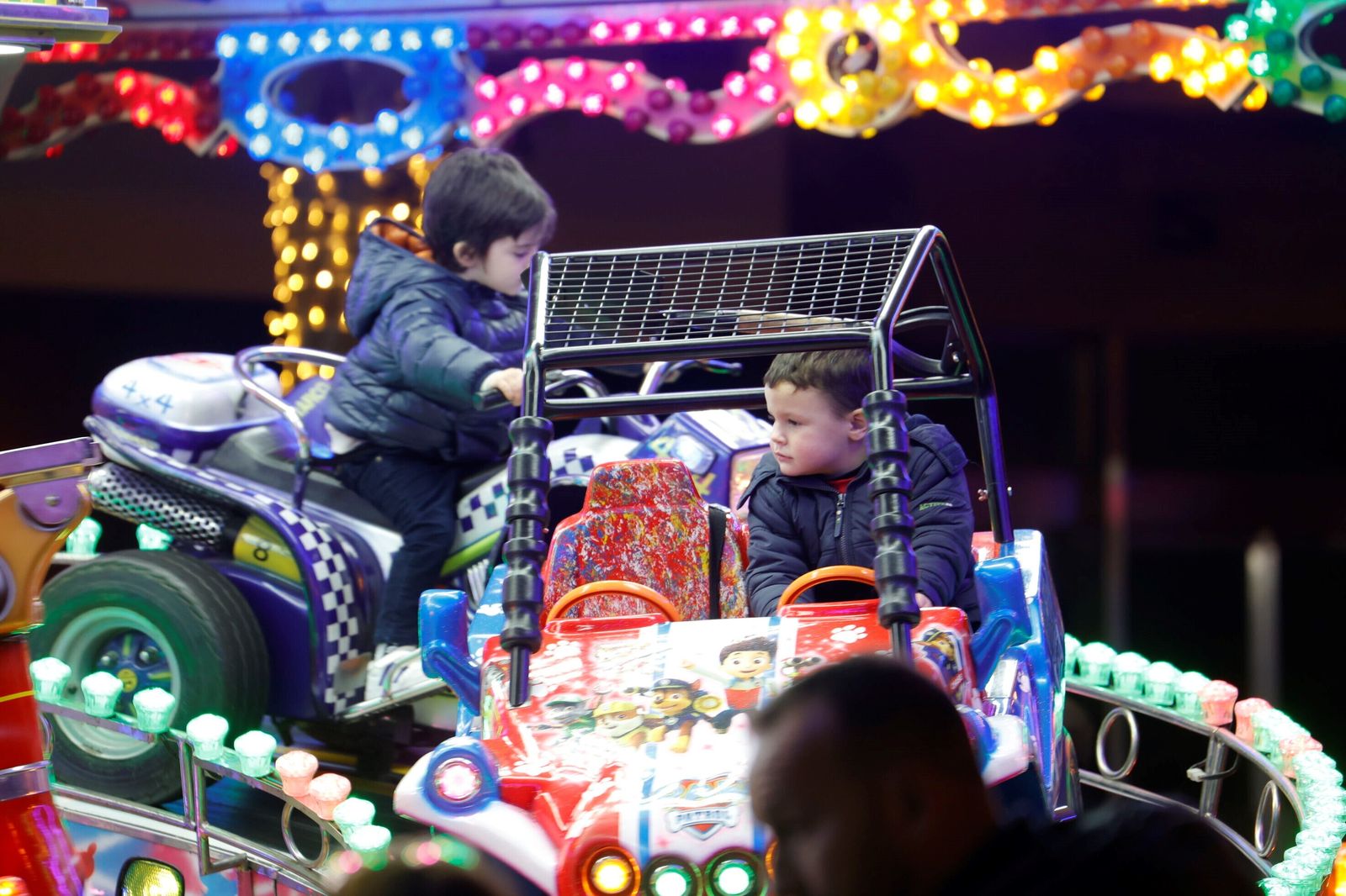 Córdoba disfruta del día de Navidad en la calle
