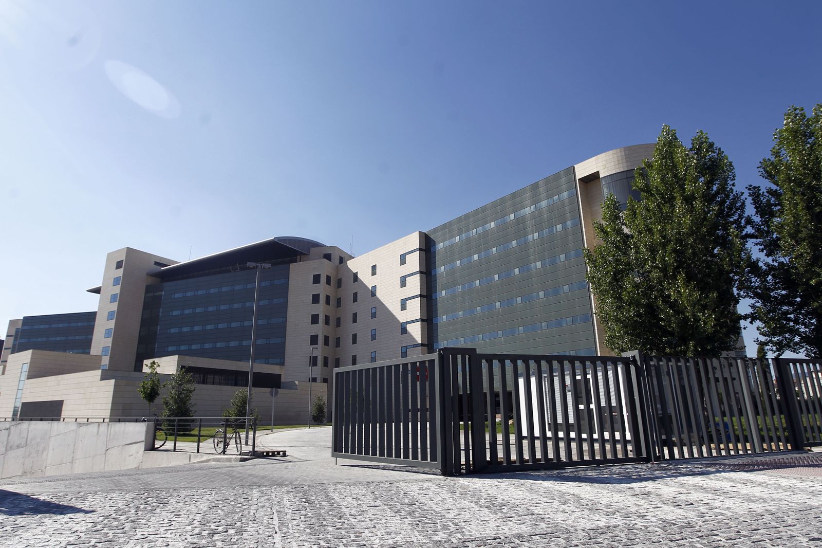 El Hospital ubicado en el Parque Tecnológico albergará al antiguo Clínico cuando se concluya el proceso de 'desfusión'.