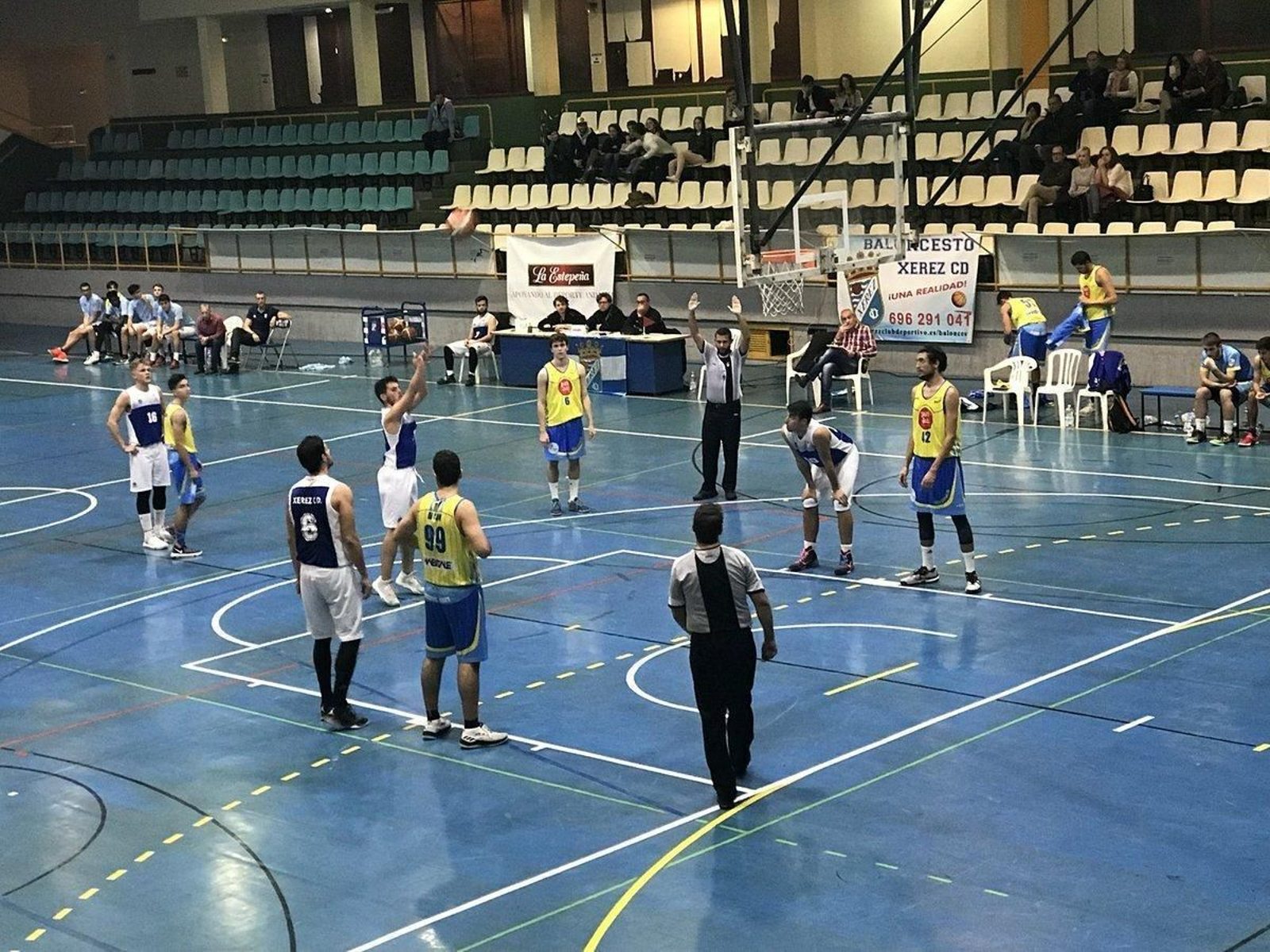 Los fallos en los tiros libres lastraron al Baloncesto Xerez CD.