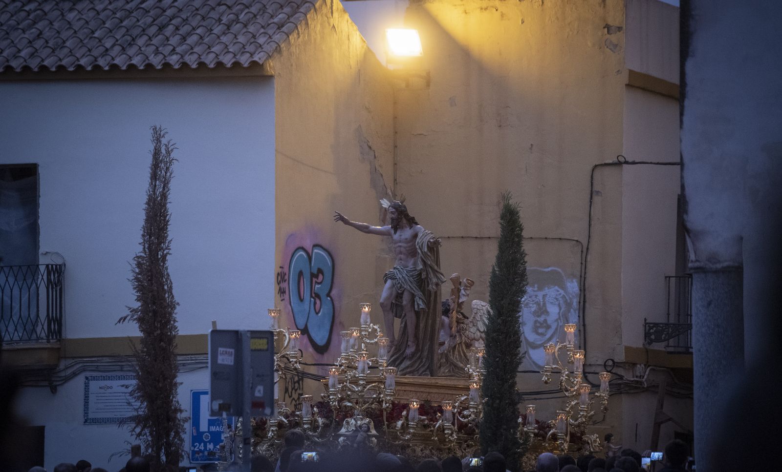 Las imágenes de la salida extraordinaria del Señor de la Resurrección