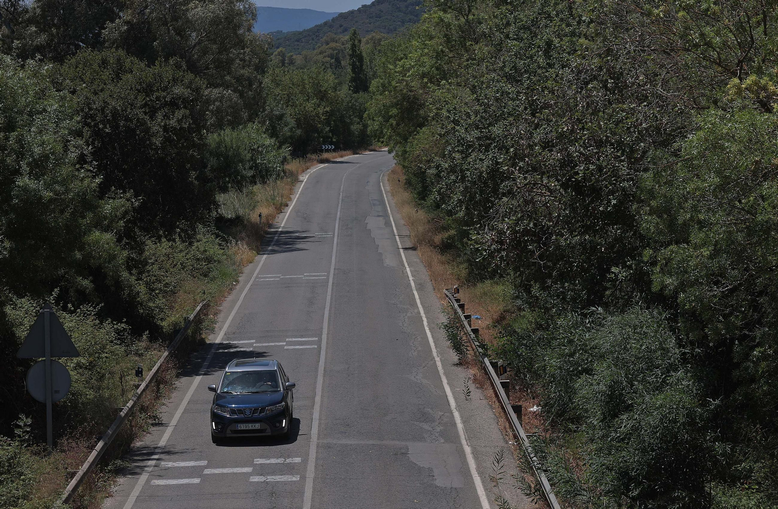 Imágenes de los desperfectos de la A-405 en Jimena