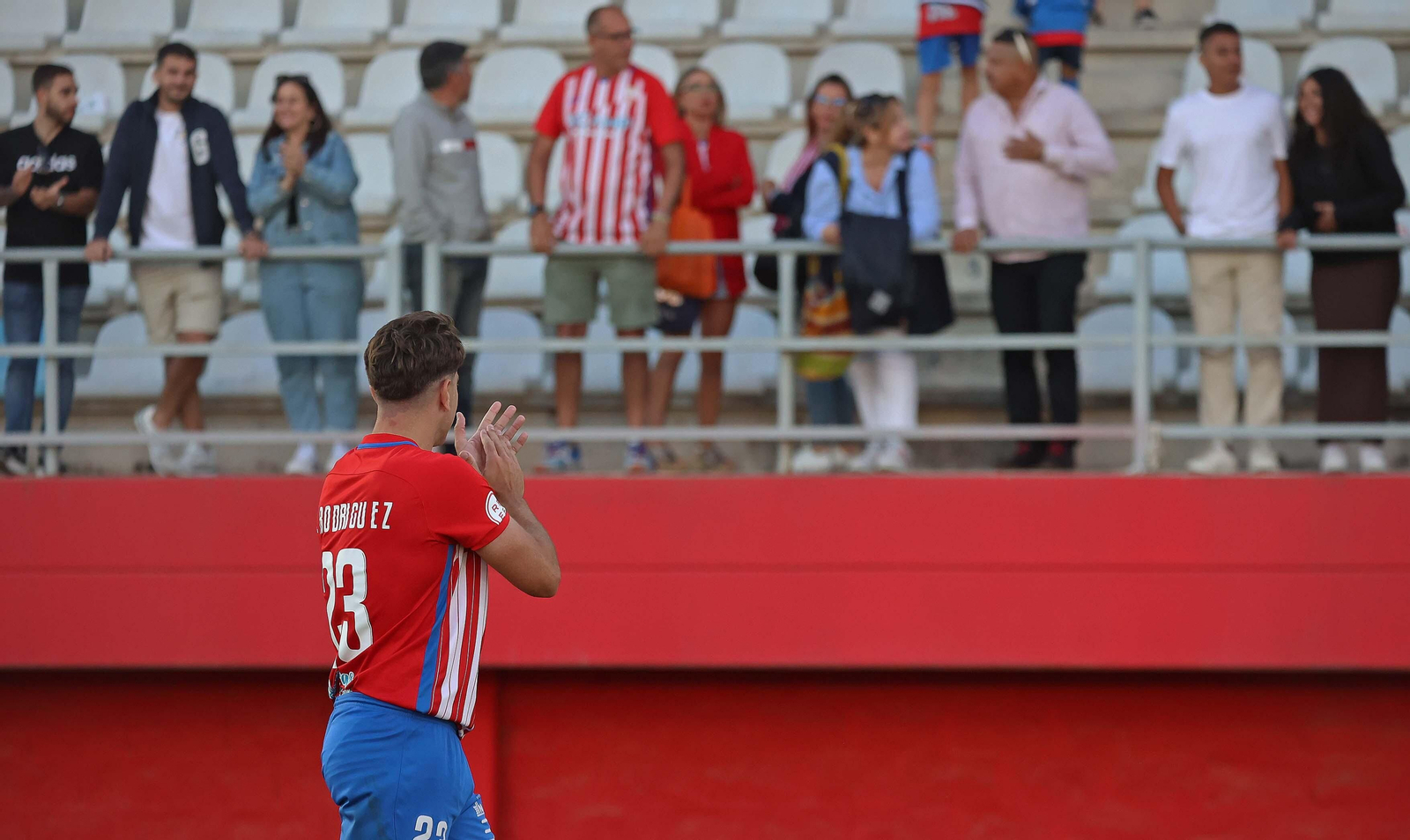 Las mejores fotos del Algeciras - Castellón de Primera RFEF