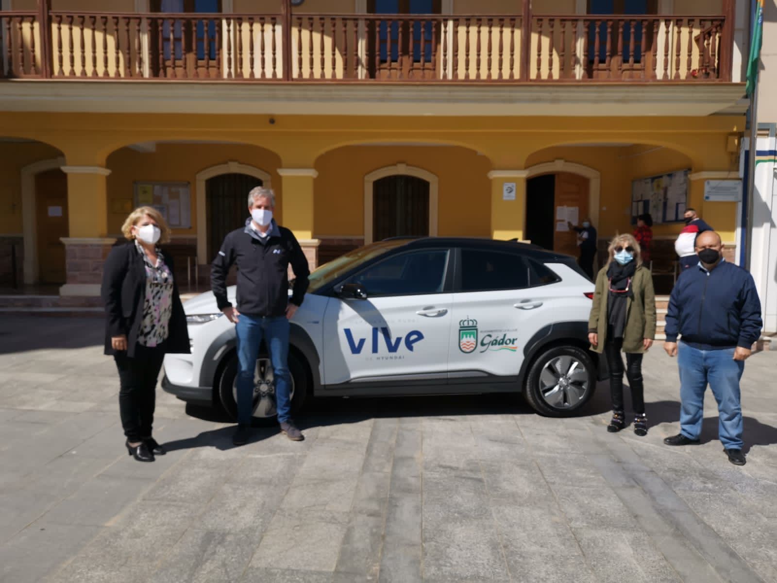 Gádor, primer pueblo de Andalucía con coche eléctrico gratuito para ir al banco o de compras