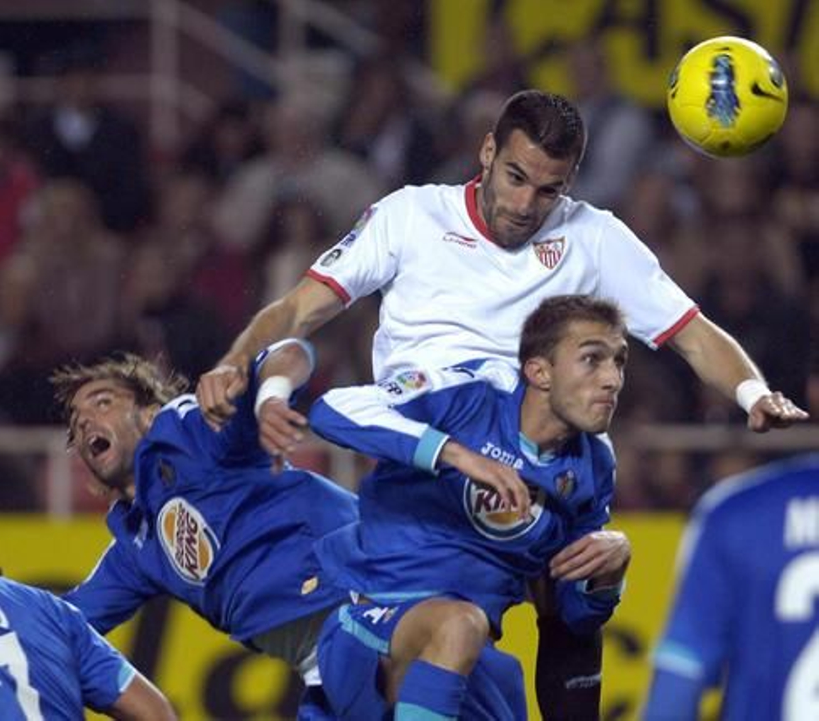 El Sevilla gana con autoridad al Getafe en el Sánchez Pizjuán. / Manuel Gómez