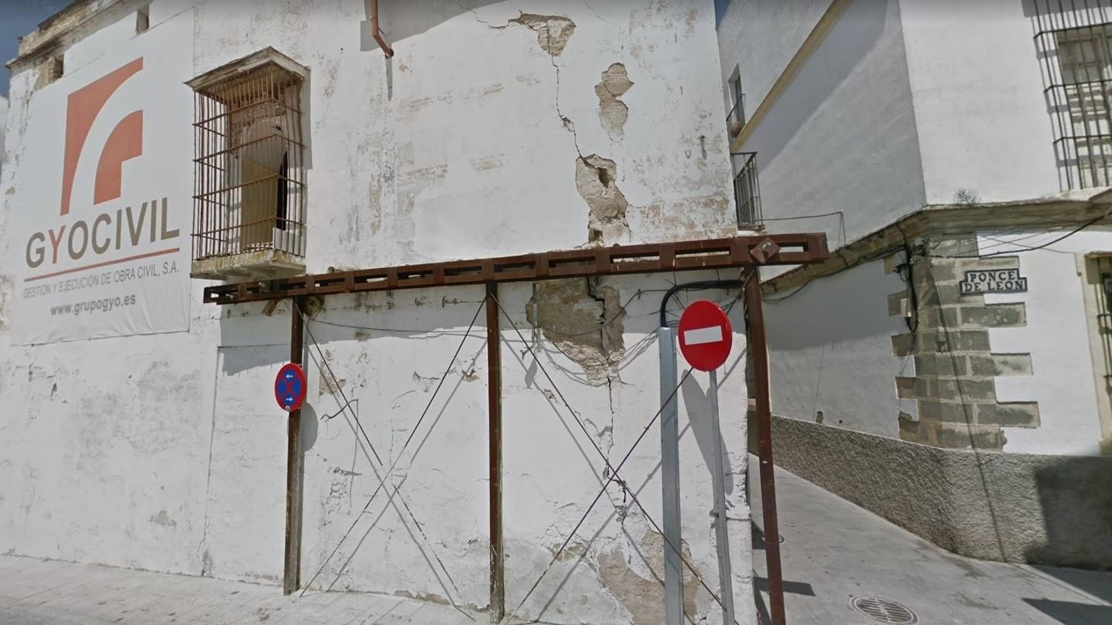 Imagen del inmueble en la calle San Honorio cuya venta forzosa ha sido realizada por el Ayuntamiento.