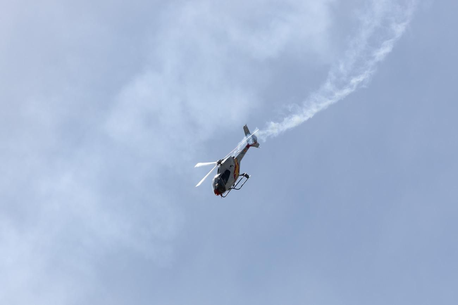 Exhibición de la Patrulla Aspa del Ejército del Aire y del Espacio con motivo del 1.200 aniversario de la capitalidad de Jaén