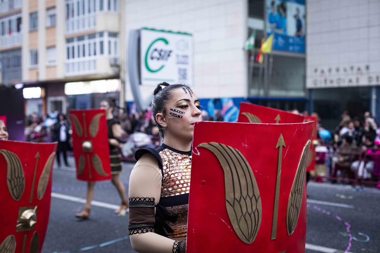 La Cabalgata Magna del Carnaval de Cádiz 2024, en imágenes
