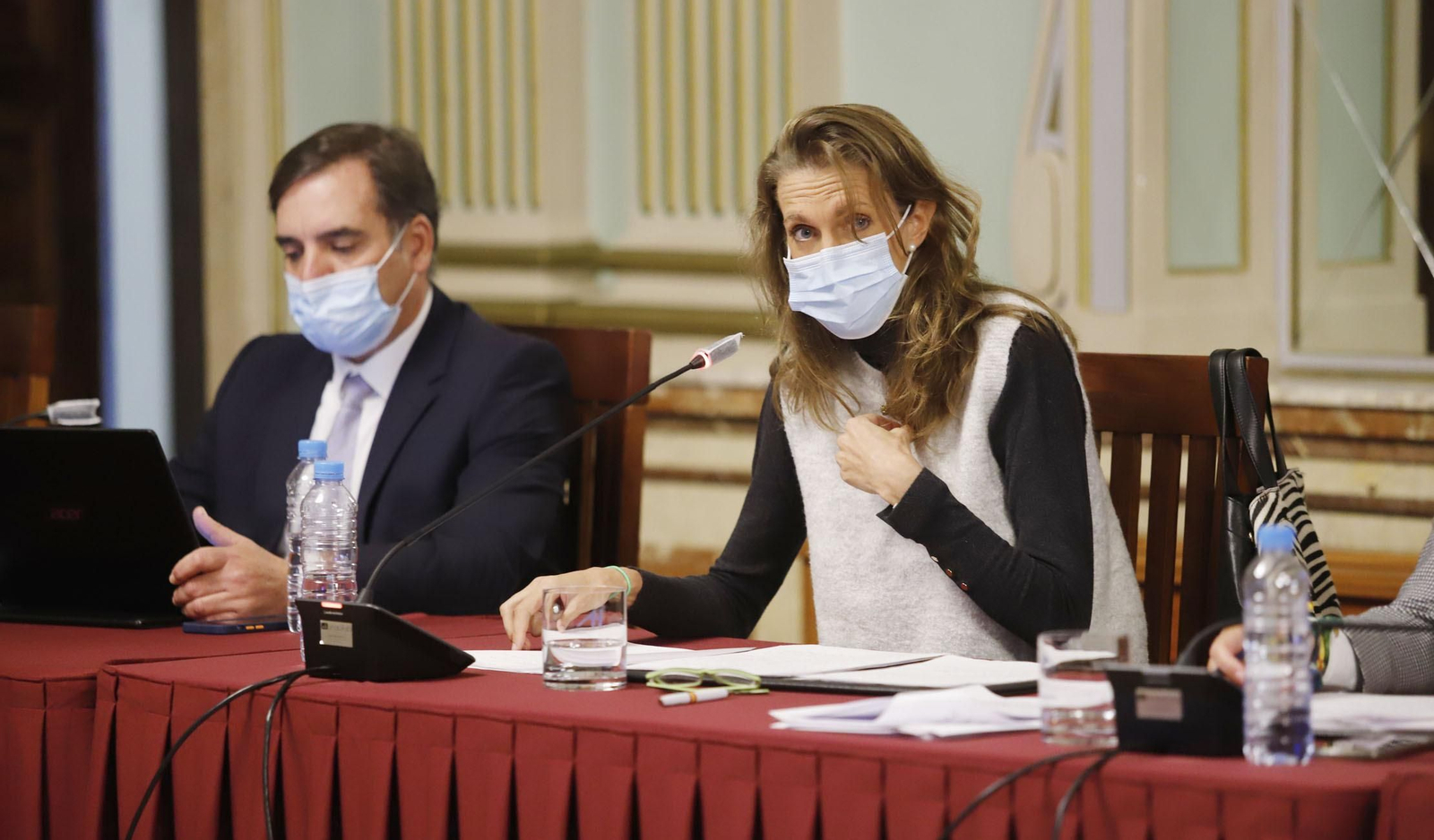 Imágenes del Pleno ordinario del mes de noviembre del Ayuntamiento de Huelva