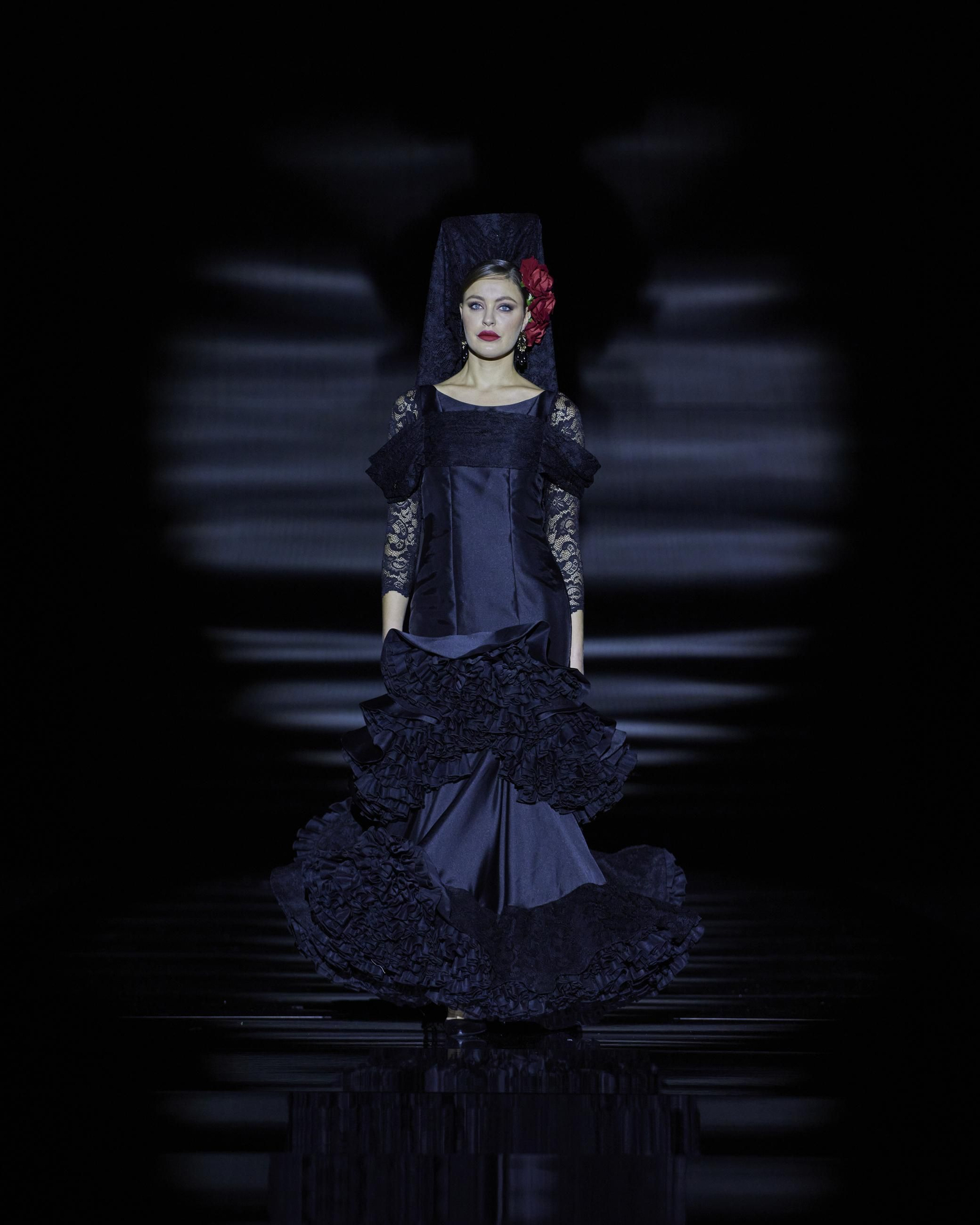 El desfile de Mari Carmen Sáez en SIMOF 2025, todas las fotos