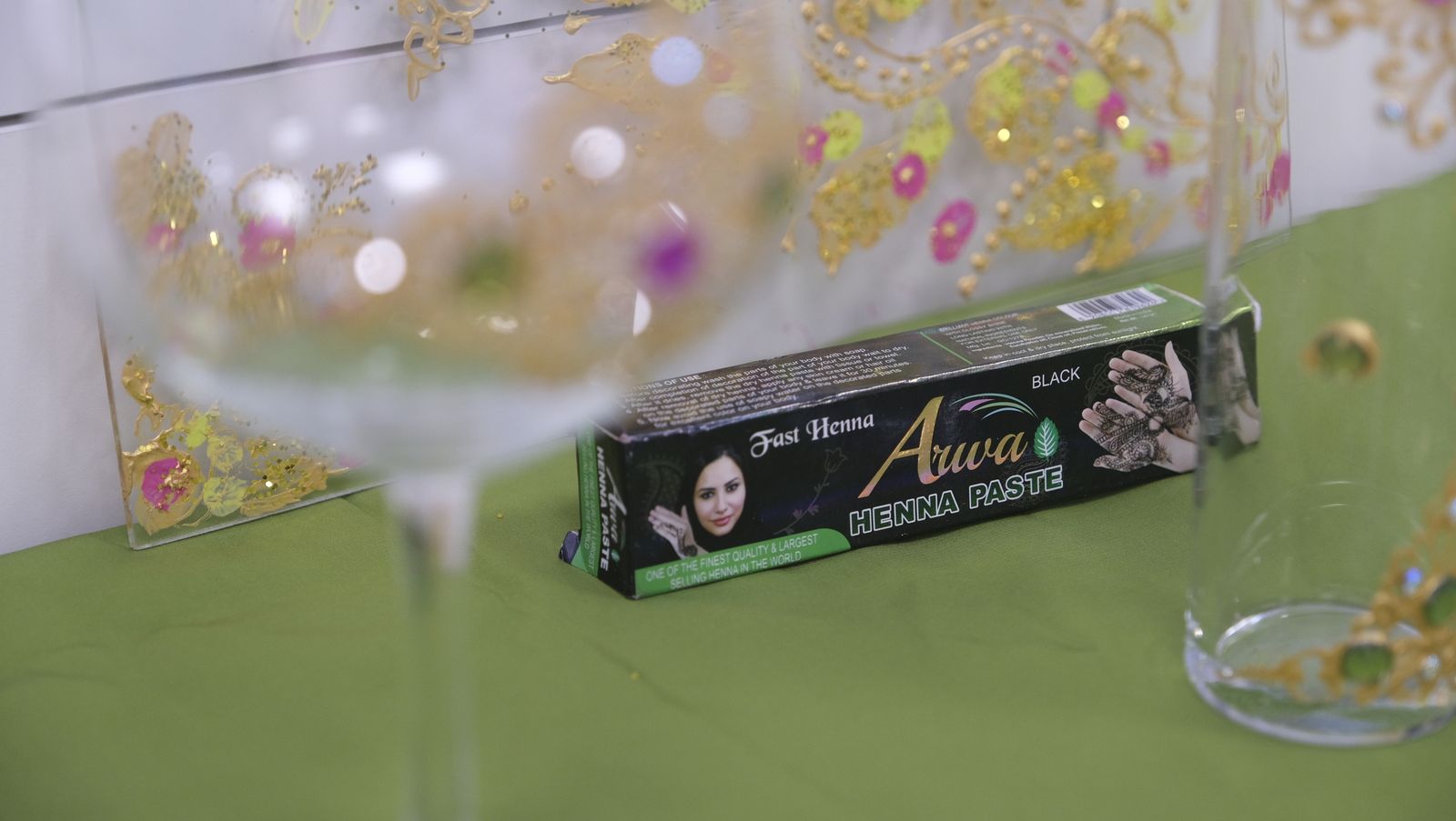 Imágenes de los talleres de inserción laboral de Verdiblanca en el Espacio Alma