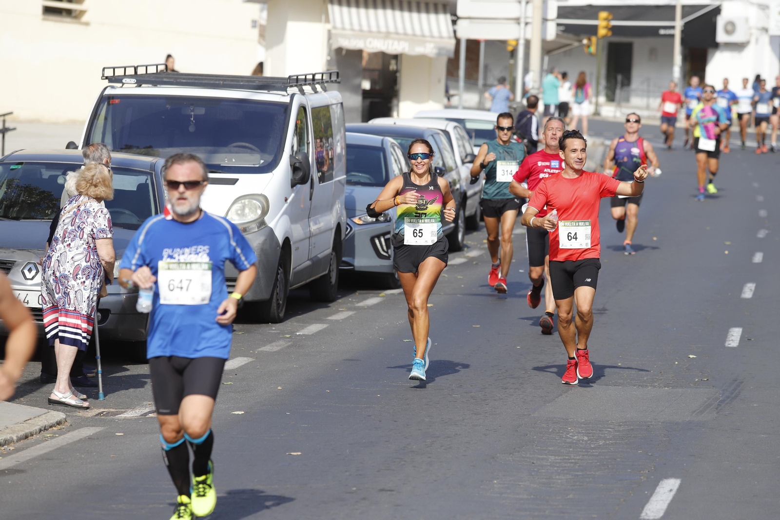Las imágenes de la vuelta a Huelva de atletismo
