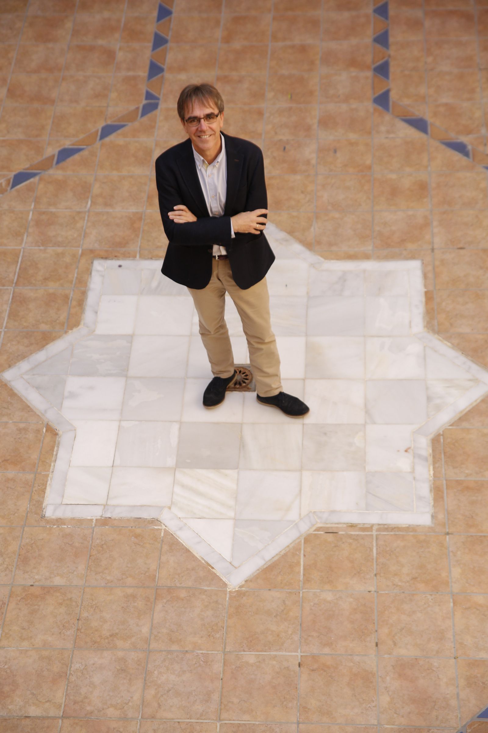 Antxon Alberdi, en la sede el IAA, en Granada.