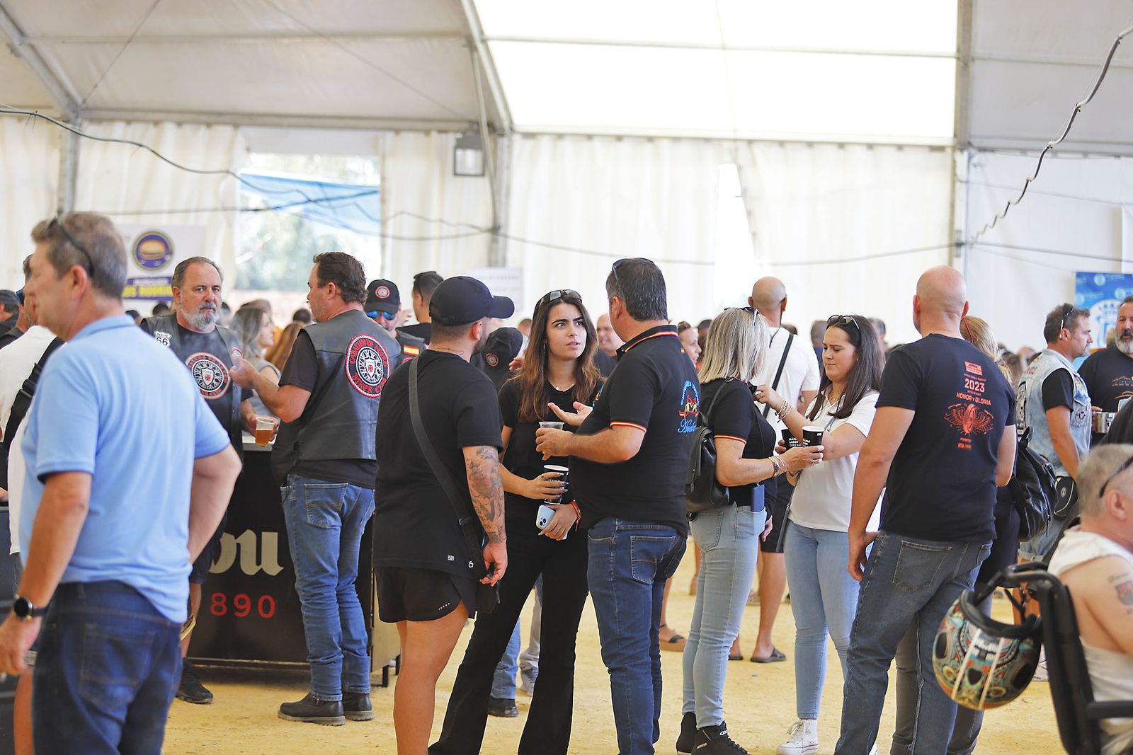 Imágenes de la Concentración del Grupo Motero Descubridores en Huelva