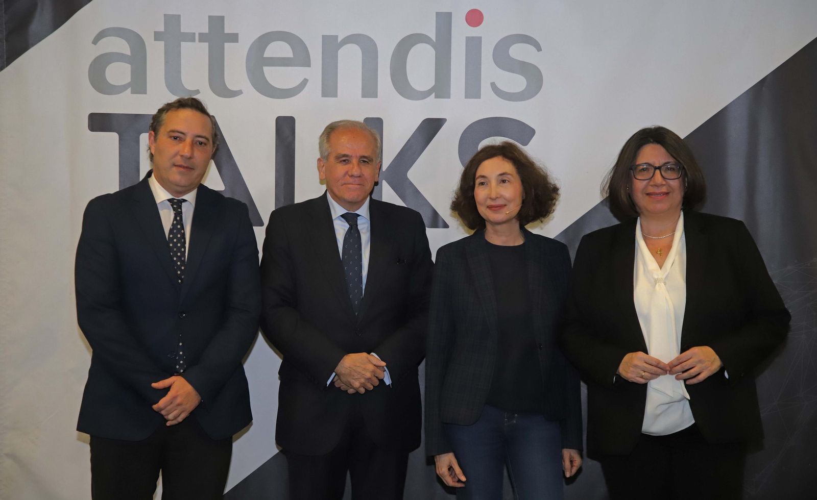 Elsa Punset defiende el optimismo inteligente en el ciclo Attendis Talks en Algeciras