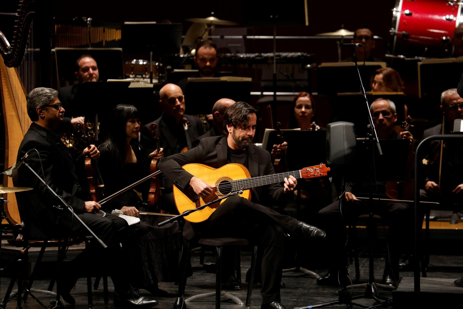 El concierto de Daniel Casares junto a la Orquesta de Córdoba, en imágenes