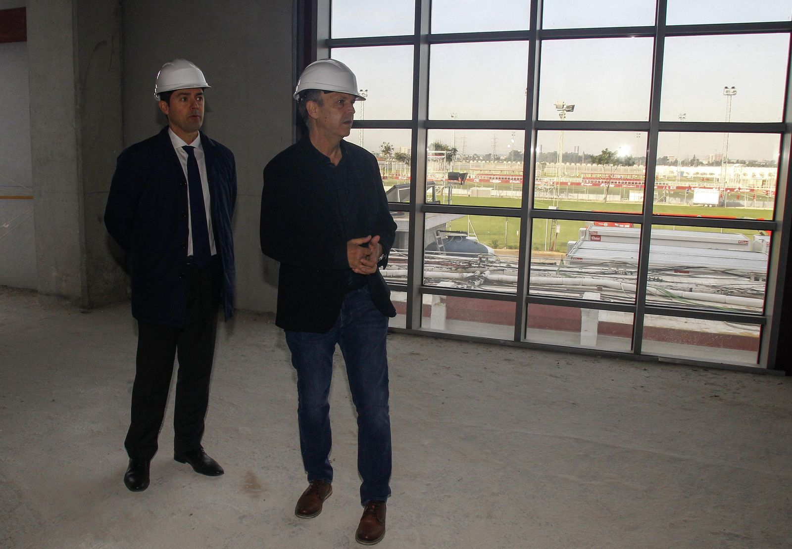 Las imágenes de la visita a las obras de la Ciudad Deportiva del Sevilla