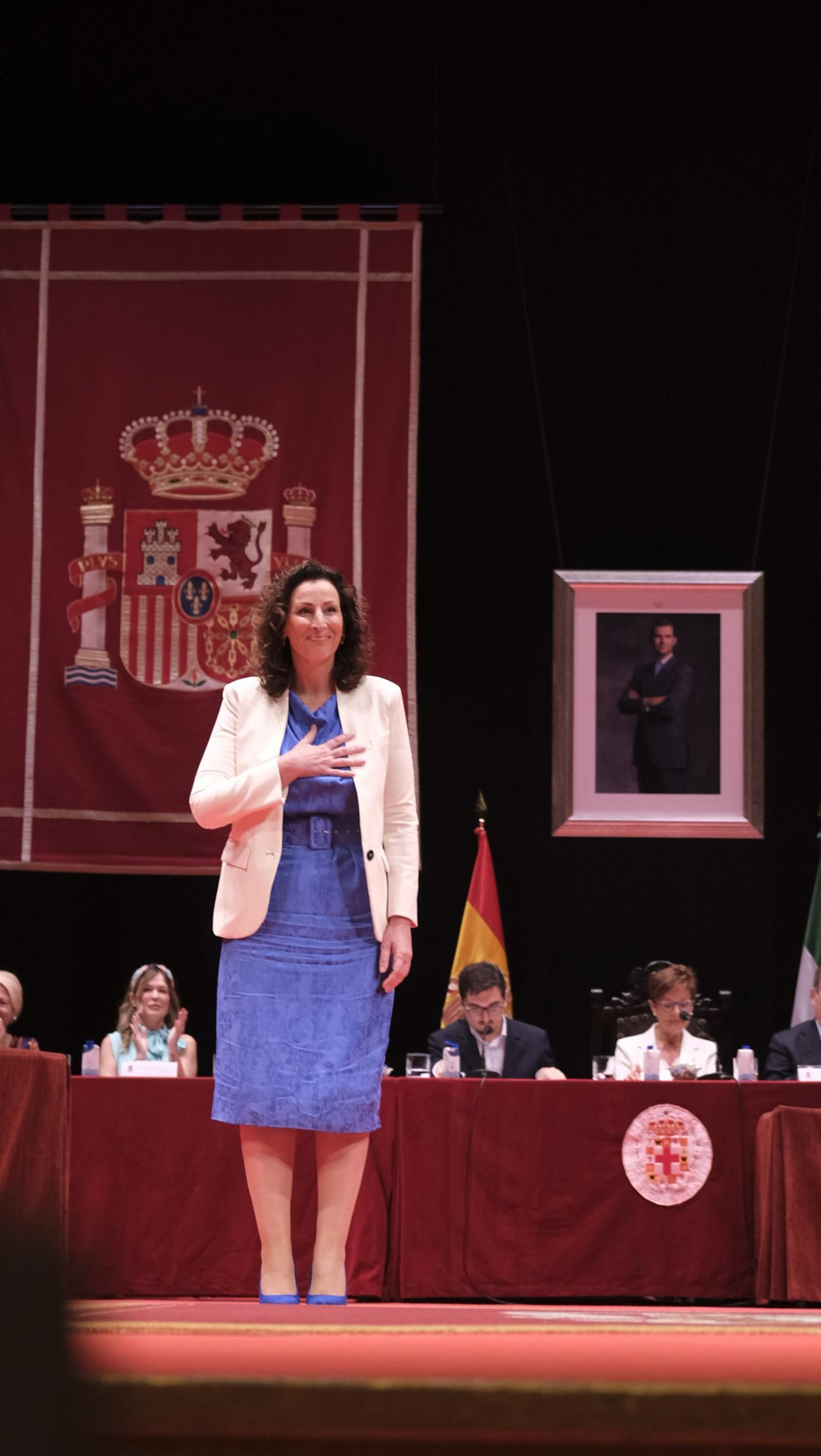 Imágenes de la constitución de la Corporación Municipal de almería, con María Vázquez como Alcaldesa