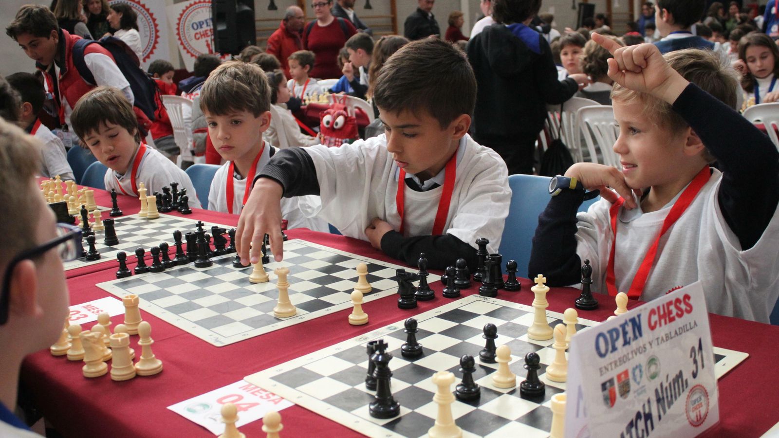 Esta actividad se enmarca en el Proyecto Matemáticas Divertidas.