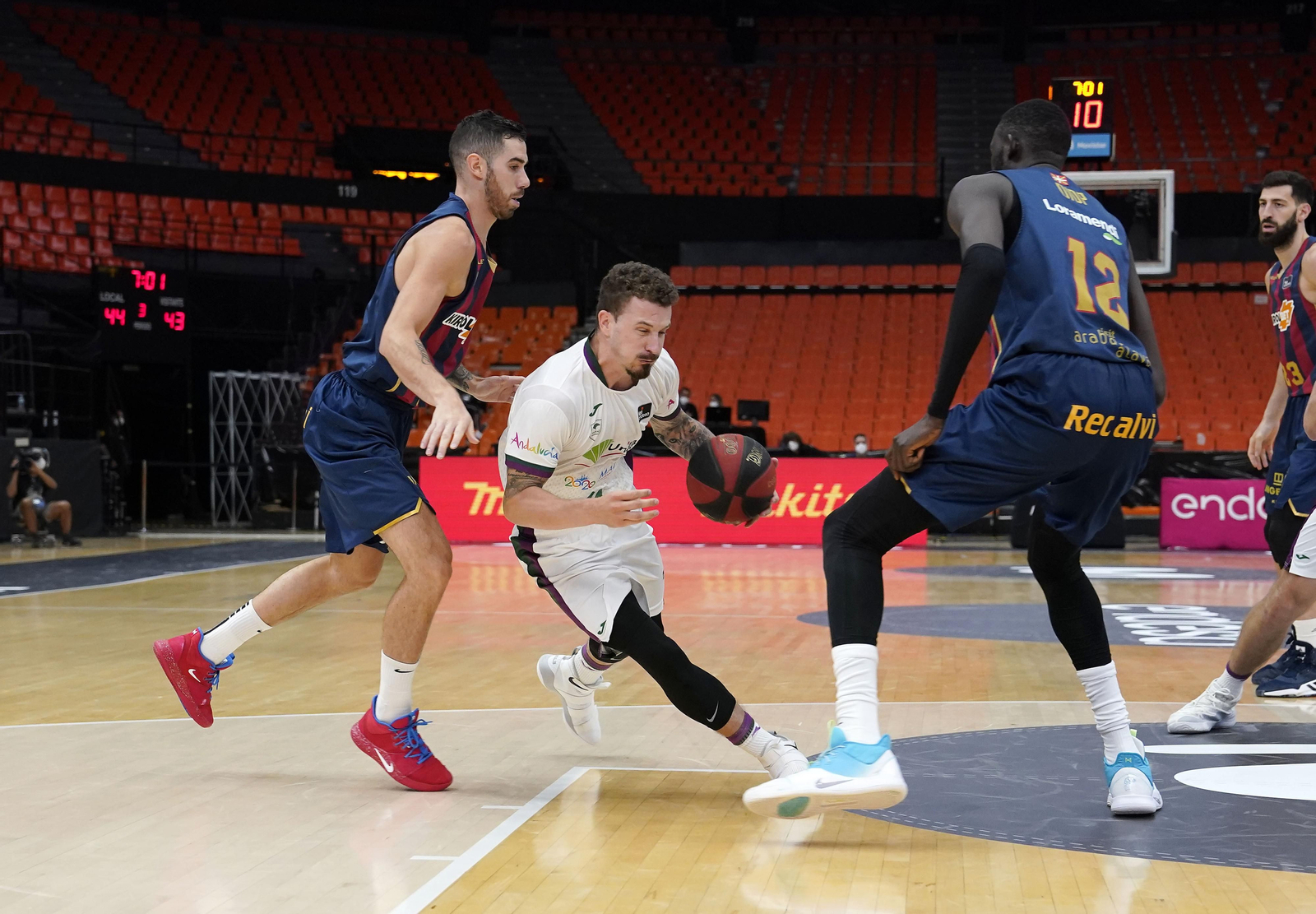 El Baskonia-Unicaja, en fotos
