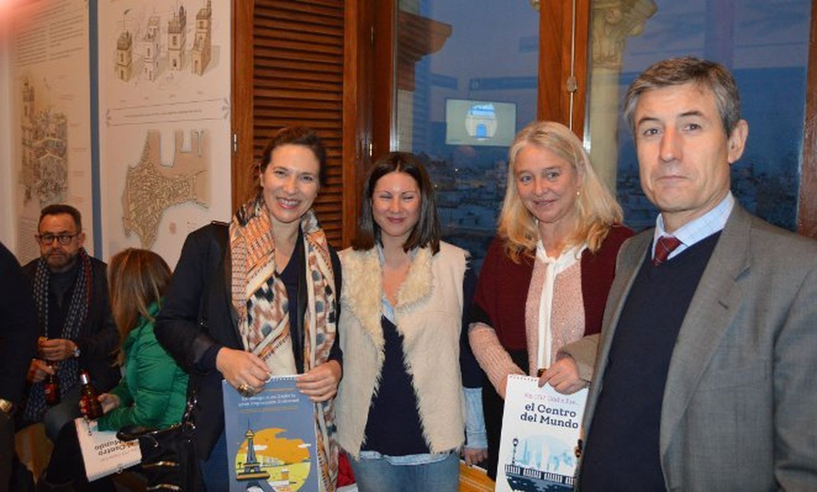 Lourdes Acosta, María Fernández-Trujillo, Mercedes Colombo y Juan Manuel Pérez Dorao.