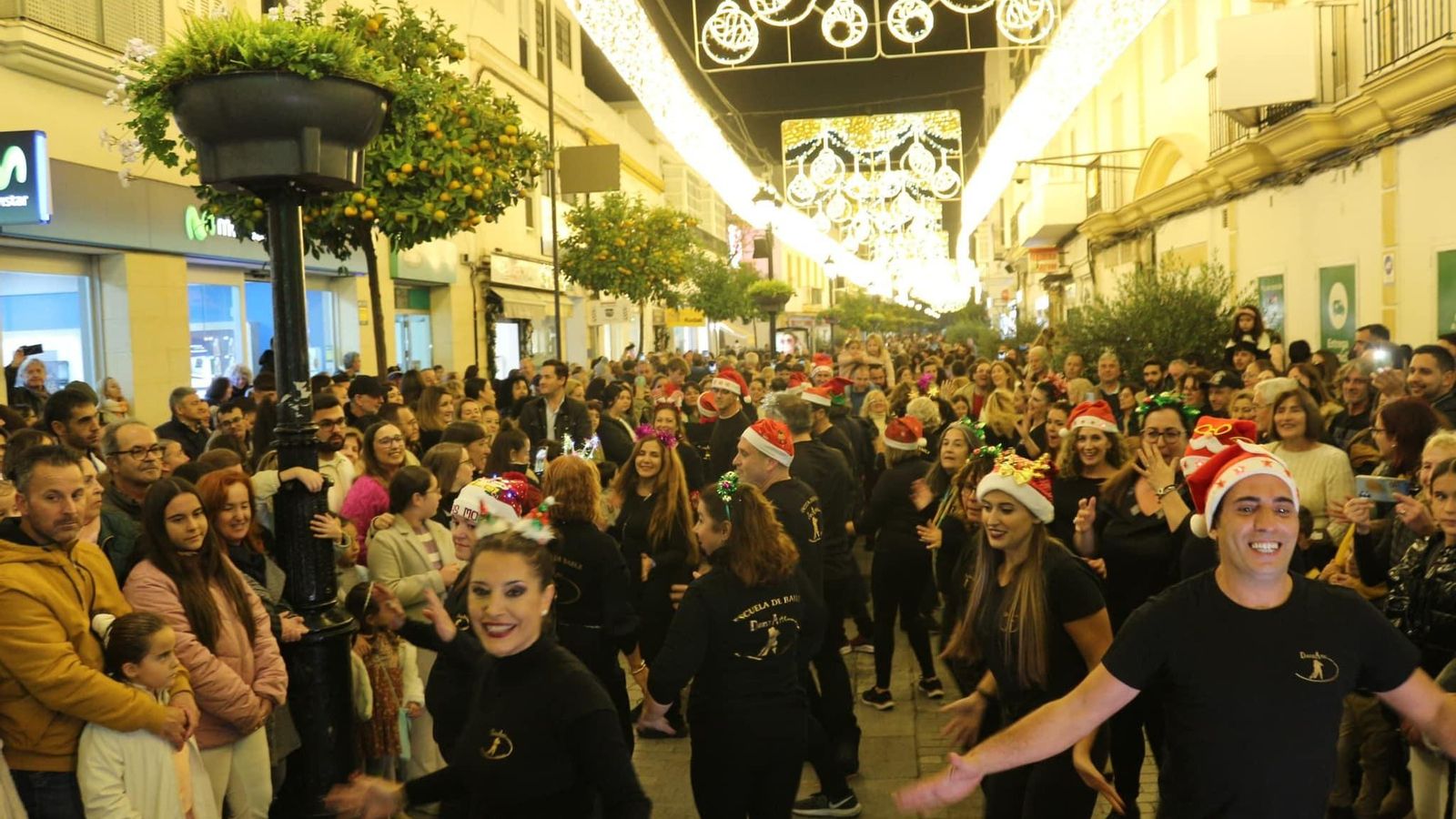 Animación por las calles del centro.