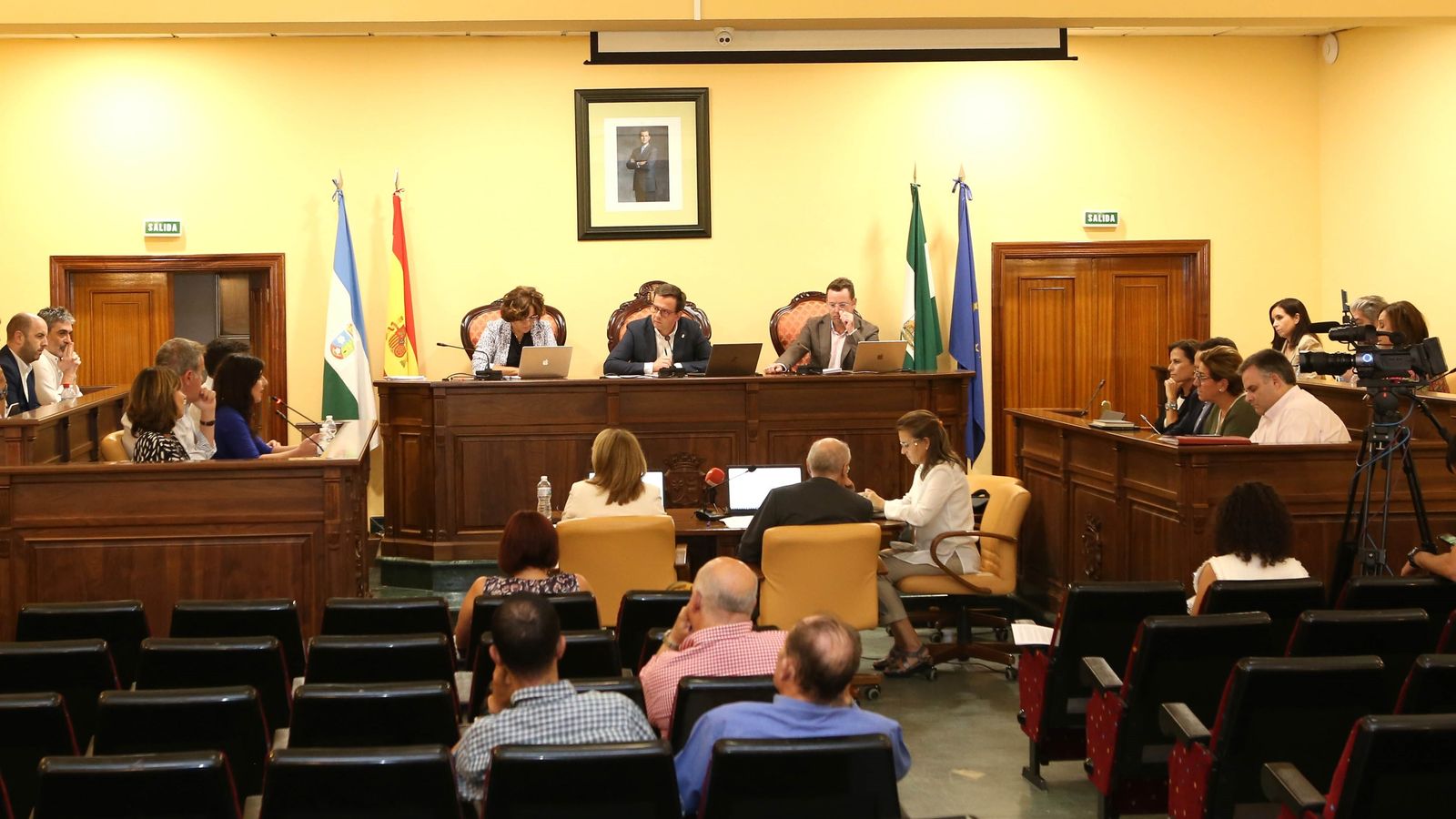 Un momento del Pleno Ordinario de septiembre en el Ayuntamiento de Lucena.