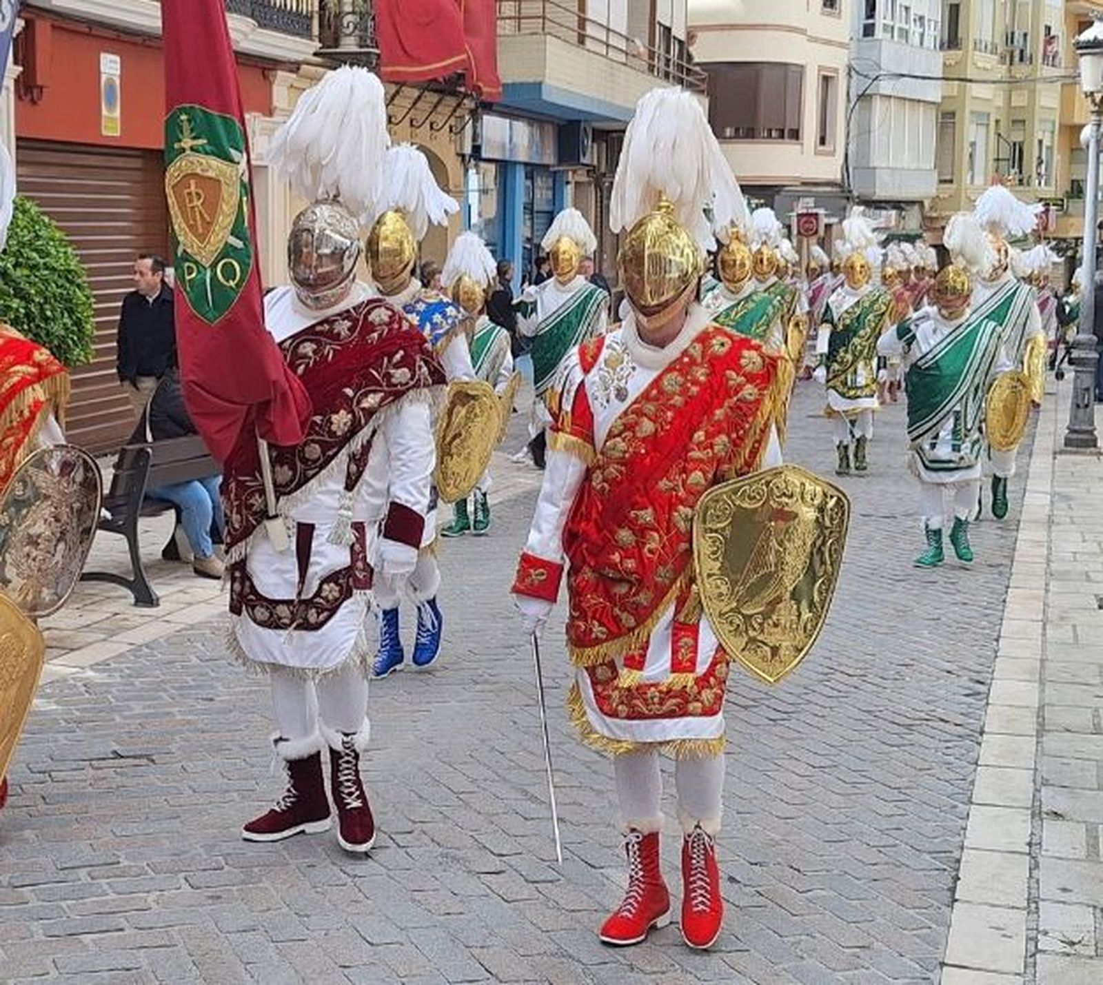 El Imperio Romano el Domingo de Resurrección en la calle Aguilar de Puente Genil.